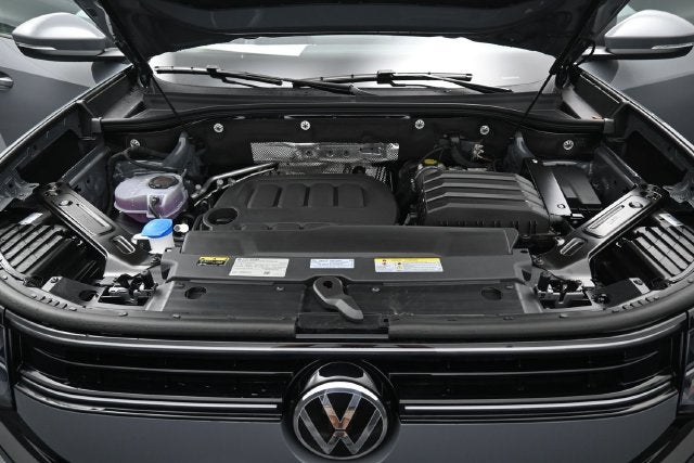 2027 Volkswagen Atlas SE w/Technology
