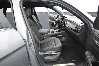 2026 Volkswagen Atlas Cross Sport SE w/Technology