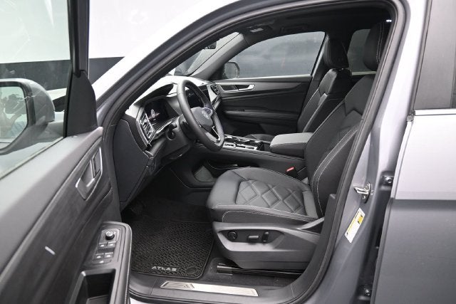 2026 Volkswagen Atlas Cross Sport SE w/Technology