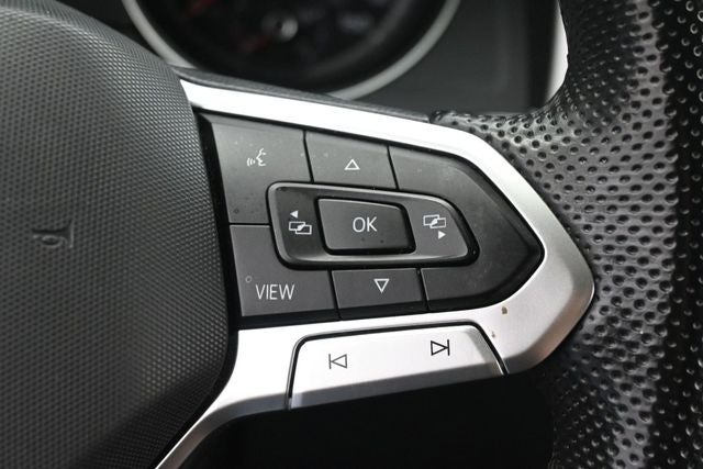 2021 Volkswagen Atlas 3.6L V6 SE w/Technology R-Line