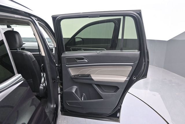 2021 Volkswagen Atlas 3.6L V6 SE w/Technology R-Line