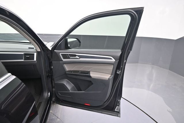 2021 Volkswagen Atlas 3.6L V6 SE w/Technology R-Line