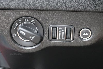 2023 Chrysler 300 Touring L