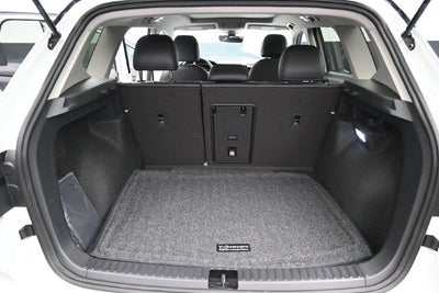 2027 Volkswagen Taos 1.5T SE Black
