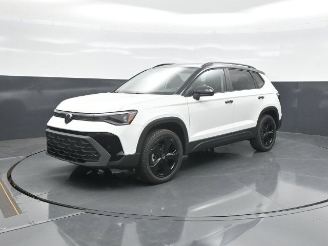 2027 Volkswagen Taos 1.5T SE Black