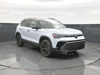 2027 Volkswagen Taos 1.5T SE Black