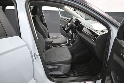 2027 Volkswagen Taos 1.5T SE Black