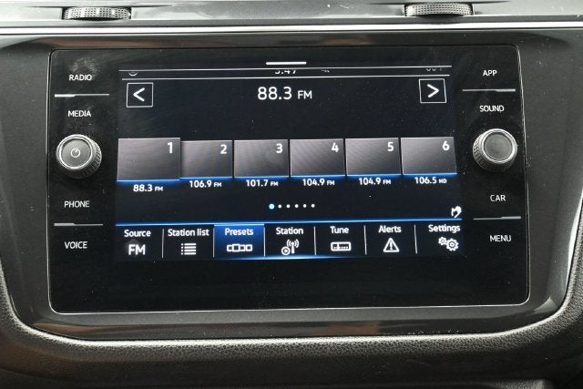 2023 Volkswagen Tiguan 2.0T SE