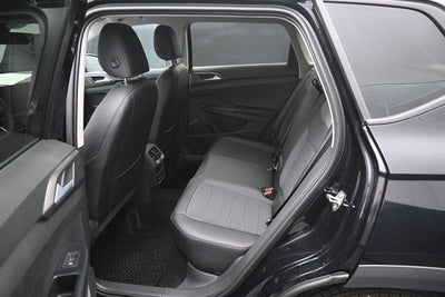 2027 Volkswagen Taos 1.5T SE Black