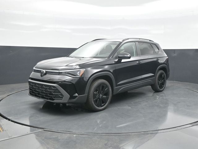 2027 Volkswagen Taos 1.5T SE Black