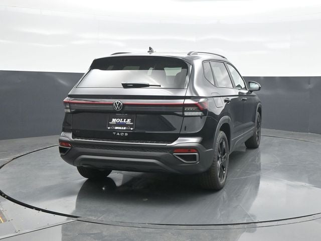 2027 Volkswagen Taos 1.5T SE Black