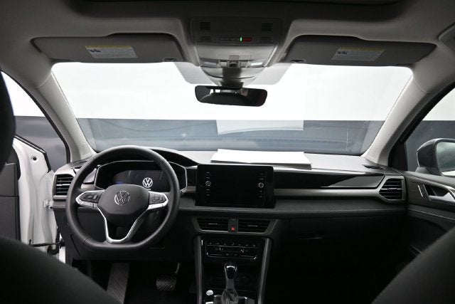 2027 Volkswagen Taos 1.5T SE Black