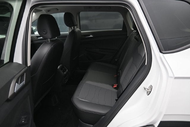 2027 Volkswagen Taos 1.5T SE Black