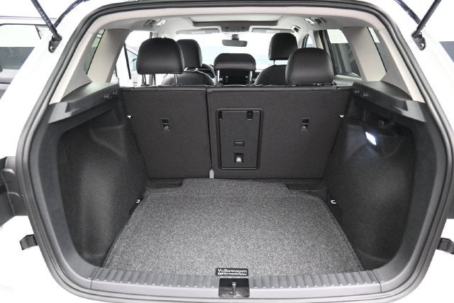 2027 Volkswagen Taos 1.5T SE Black