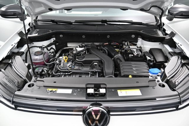 2027 Volkswagen Taos 1.5T SE Black