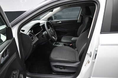 2027 Volkswagen Taos 1.5T SE Black