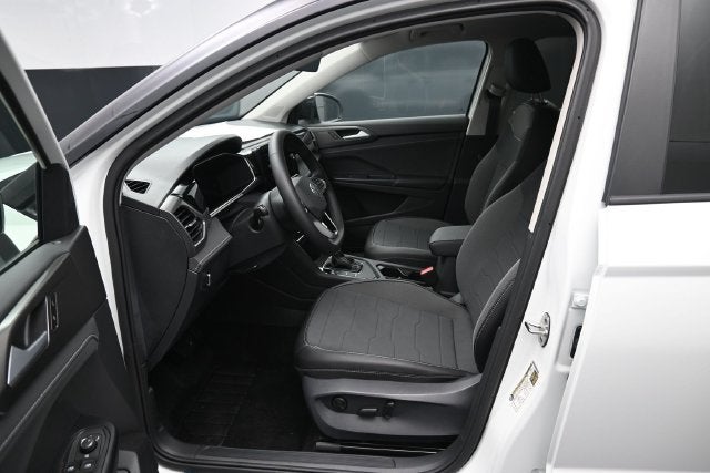 2027 Volkswagen Taos 1.5T SE Black