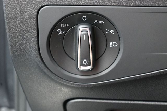 2023 Volkswagen Tiguan 2.0T SEL R-Line