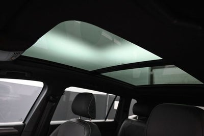 2023 Volkswagen Tiguan 2.0T SEL R-Line