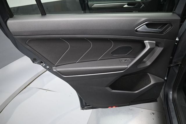 2023 Volkswagen Tiguan 2.0T SEL R-Line
