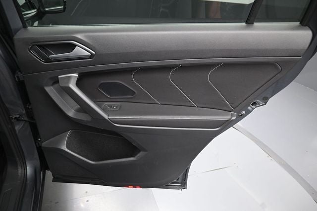2023 Volkswagen Tiguan 2.0T SEL R-Line