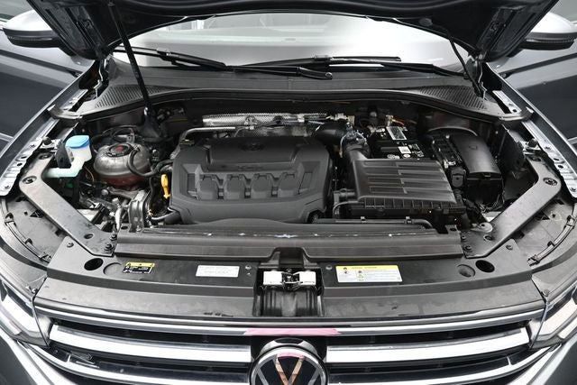 2023 Volkswagen Tiguan 2.0T SEL R-Line