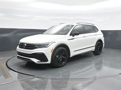 2024 Volkswagen Tiguan 2.0T SE R-Line Black