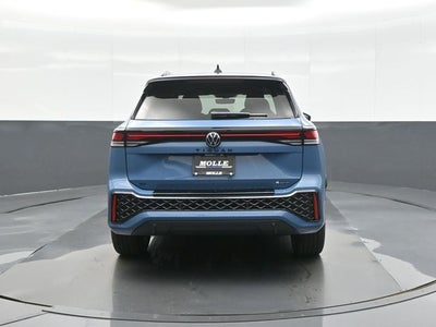 2026 Volkswagen Tiguan 2.0T SE R-Line Black