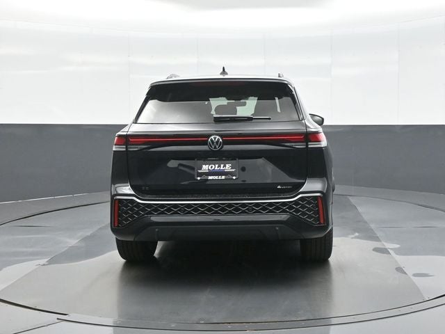 2026 Volkswagen Tiguan 2.0T SE R-Line Black