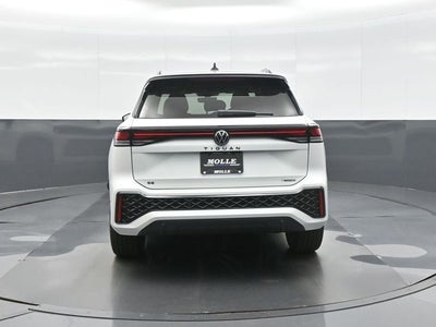 2026 Volkswagen Tiguan 2.0T SE R-Line Black
