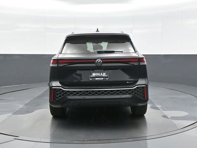2026 Volkswagen Tiguan 2.0T SE R-Line Black