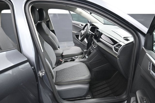 2027 Volkswagen Taos Sport