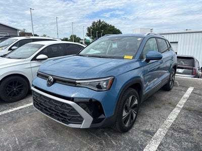 2025 Volkswagen Taos 1.5T SE