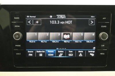 2025 Volkswagen Taos 1.5T SE