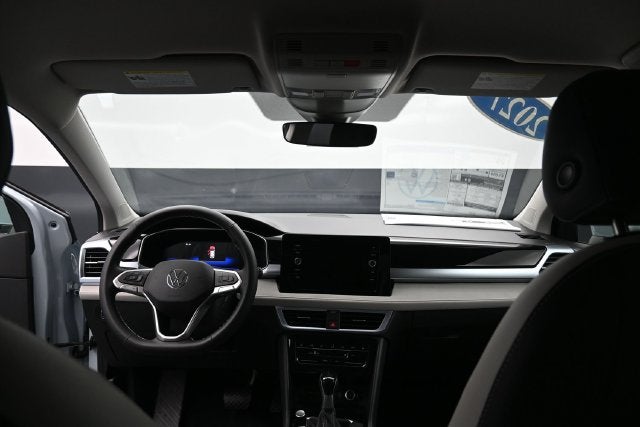 2027 Volkswagen Taos 1.5T SE