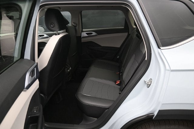 2027 Volkswagen Taos 1.5T SE
