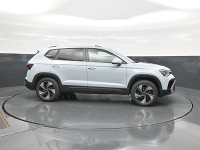 2027 Volkswagen Taos 1.5T SE