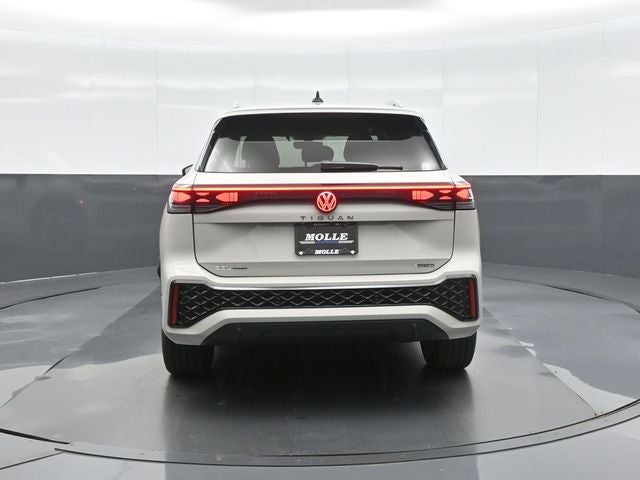 2026 Volkswagen Tiguan 2.0T SEL R-Line Turbo