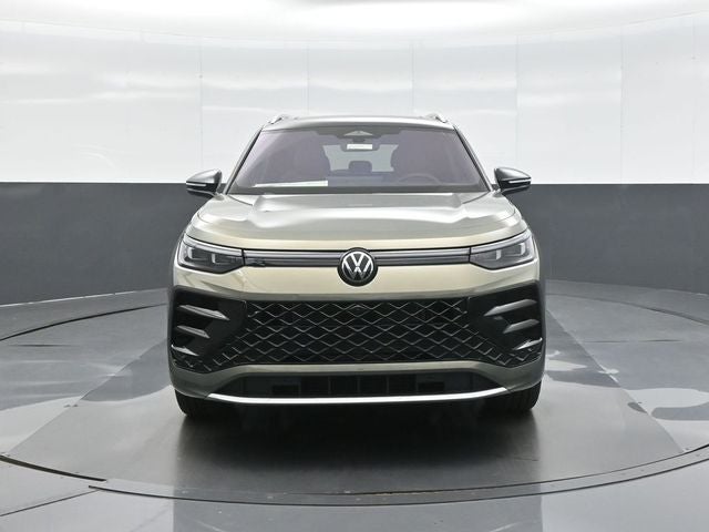 2026 Volkswagen Tiguan 2.0T SEL R-Line Turbo
