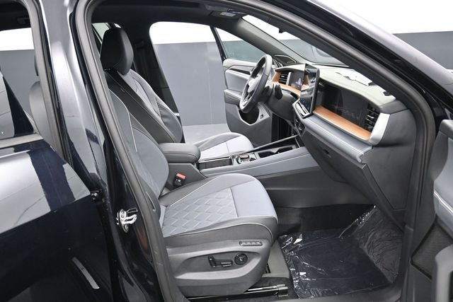 2026 Volkswagen Tiguan SEL R-Line Turbo