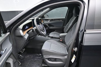 2026 Volkswagen Tiguan SEL R-Line Turbo