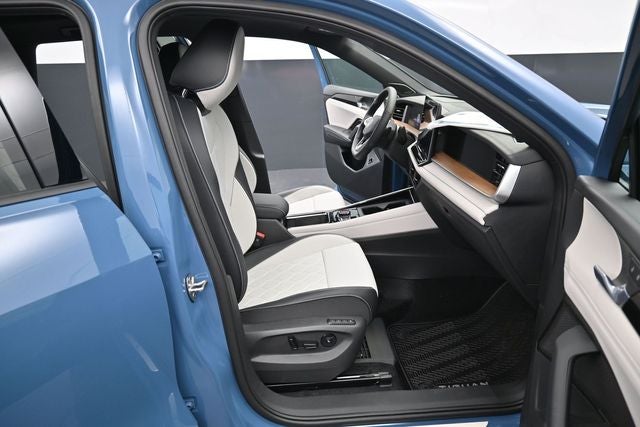 2026 Volkswagen Tiguan SEL R-Line Turbo