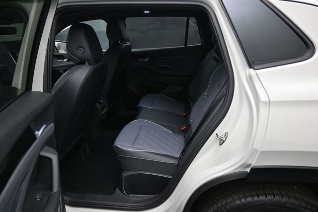 2026 Volkswagen Tiguan 2.0T SEL R-Line Turbo