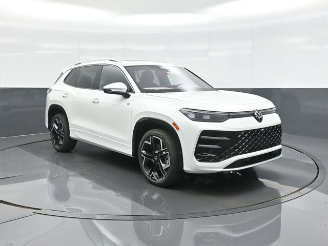 2026 Volkswagen Tiguan 2.0T SEL R-Line Turbo