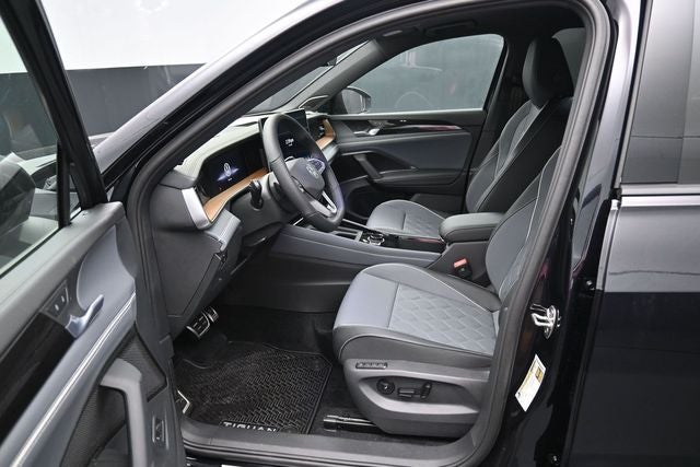2026 Volkswagen Tiguan SEL R-Line Turbo