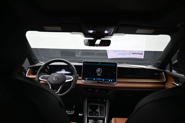 2026 Volkswagen Tiguan 2.0T SEL R-Line