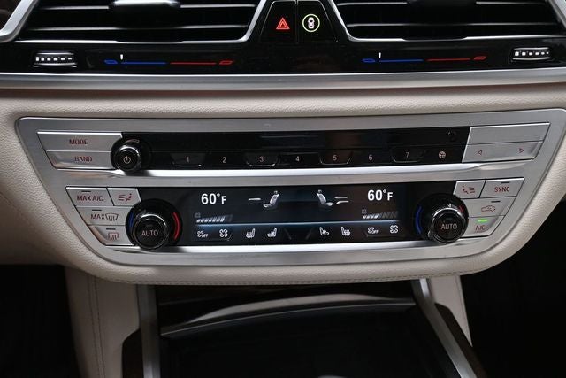 2022 BMW 7 Series 750i xDrive