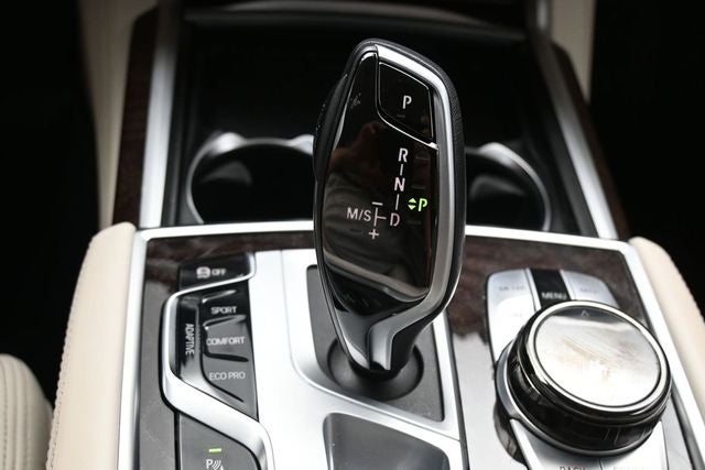 2022 BMW 7 Series 750i xDrive