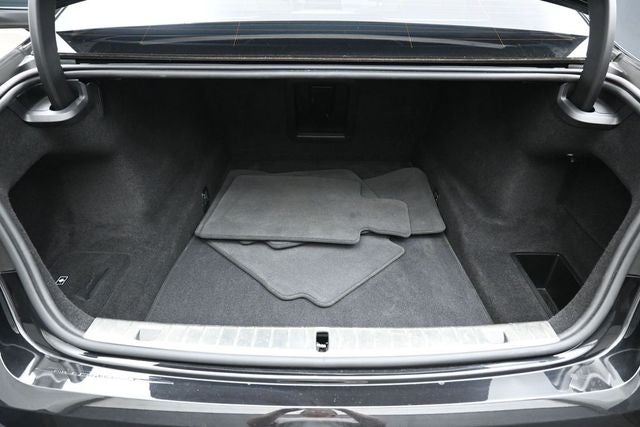 2022 BMW 7 Series 750i xDrive