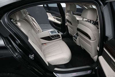 2022 BMW 7 Series 750i xDrive